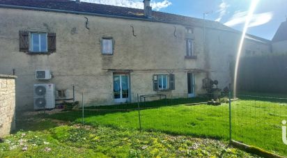Village house 5 rooms of 127 m² in Stigny (89160)