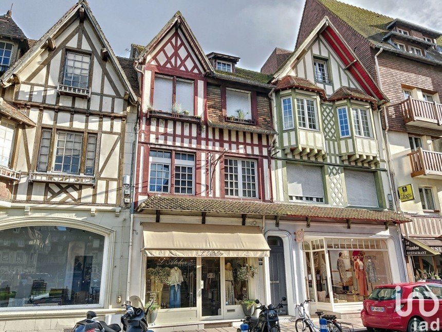 Apartment 8 rooms of 136 m² in Deauville (14800)
