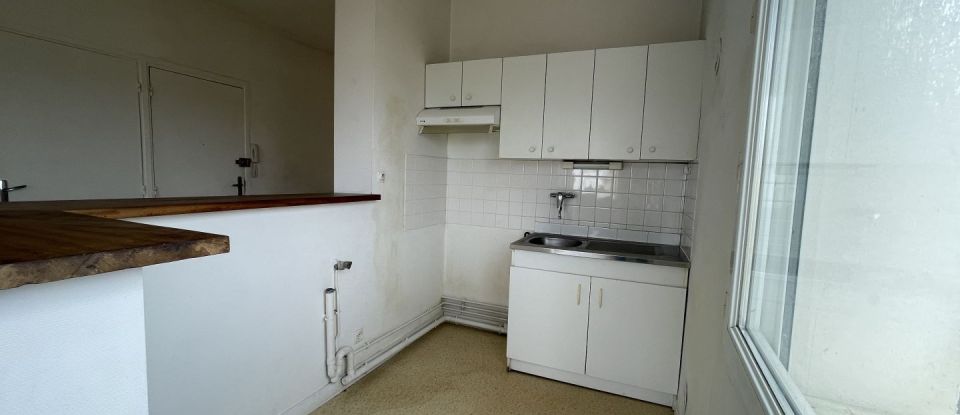 Apartment 1 room of 32 m² in Royan (17200)
