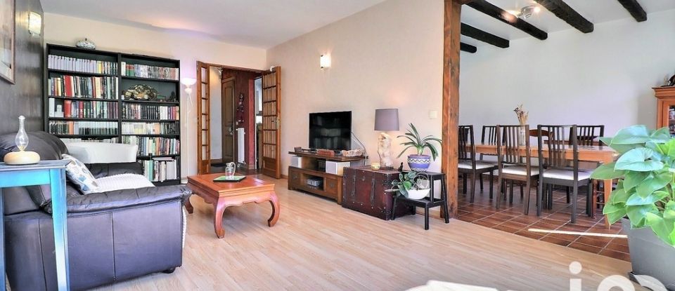 Apartment 5 rooms of 93 m² in Gretz-Armainvilliers (77220)