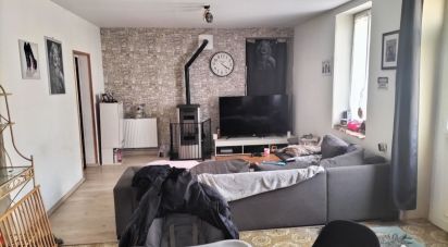 House 4 rooms of 90 m² in Épinac (71360)