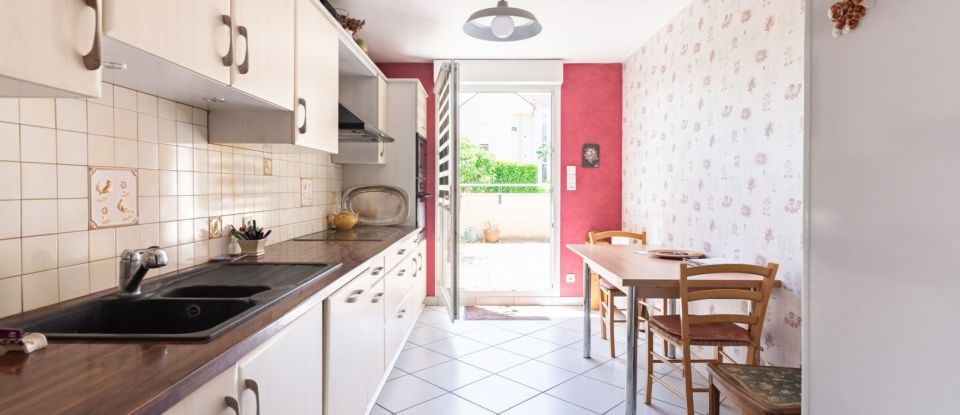 Appartement 5 pièces de 92 m² à Dijon (21000)