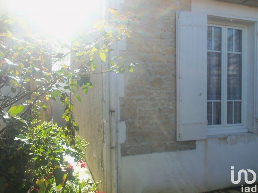 House 3 rooms of 88 m² in La Jarne (17220)