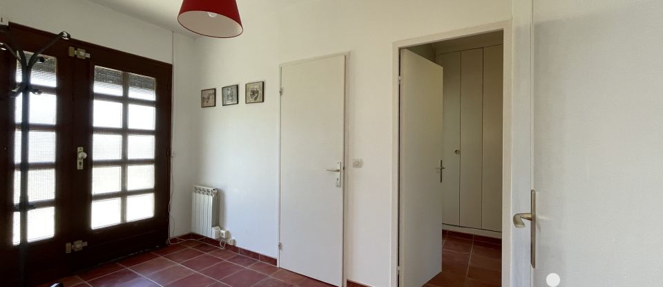 House 5 rooms of 104 m² in Saint-Marsal (66110)