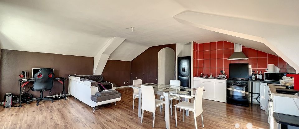 Appartement 3 pièces de 62 m² à Landos (43340)