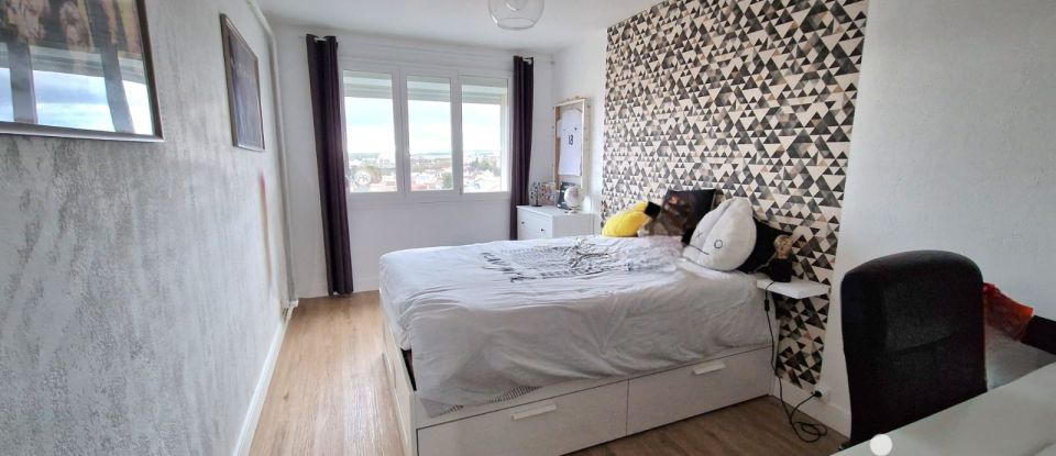 Apartment 3 rooms of 70 m² in Reims (51100)