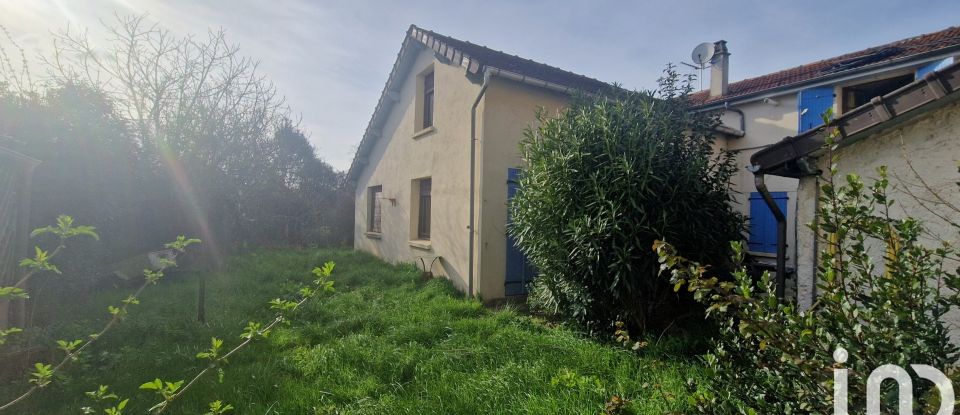 Village house 4 rooms of 95 m² in Rabastens-de-Bigorre (65140)