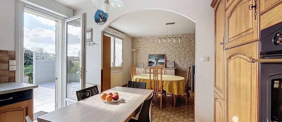 Maison traditionnelle 5 pièces de 100 m² à Bellevigne-en-Layon (49750)