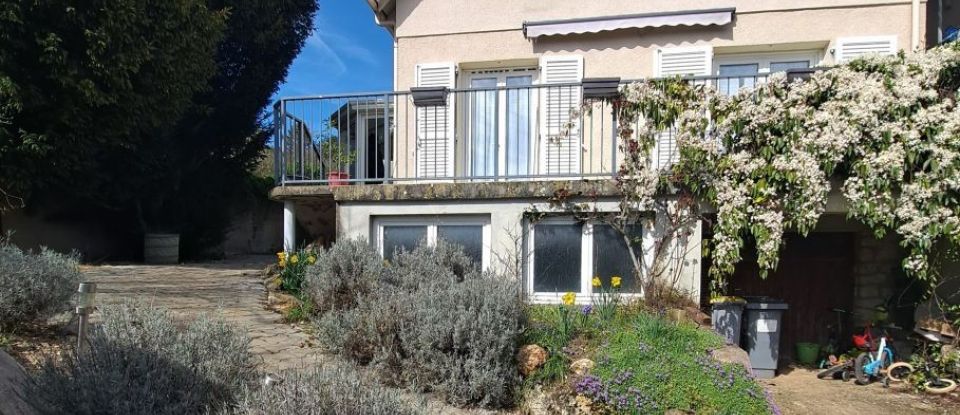 House 4 rooms of 86 m² in Pont-sur-Yonne (89140)