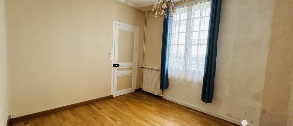Traditional house 3 rooms of 85 m² in Le Trait (76580)