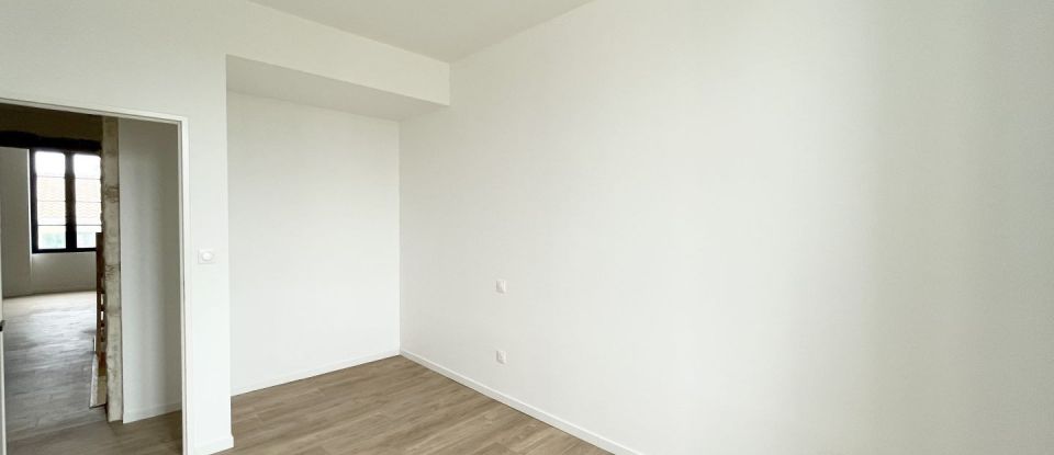 Apartment 5 rooms of 118 m² in Salles (33770)
