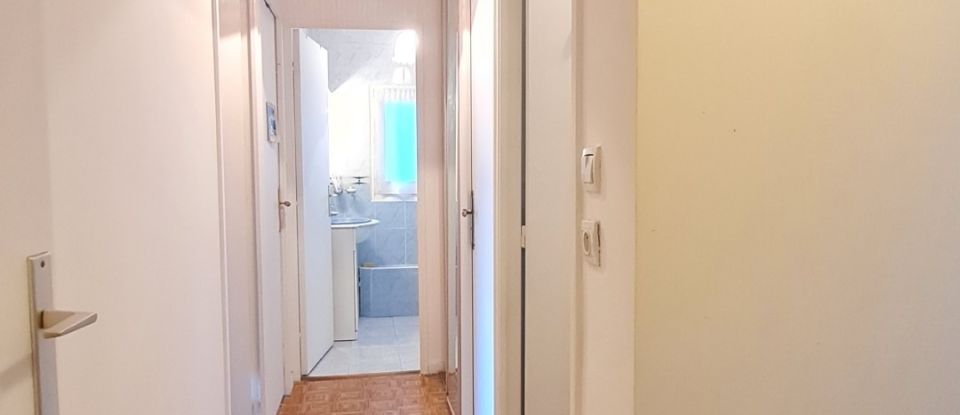 Apartment 5 rooms of 104 m² in La Courneuve (93120)
