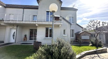 House 4 rooms of 100 m² in Gagny (93220)
