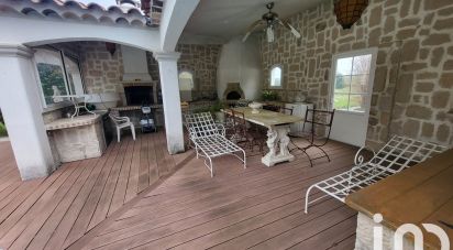 Traditional house 5 rooms of 160 m² in Le Luc (83340)