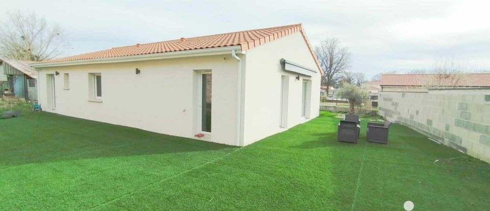 House 4 rooms of 114 m² in Lezoux (63190)