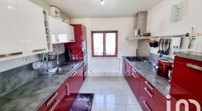 House 6 rooms of 126 m² in Provin (59185)