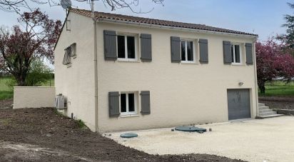 Maison 6 pièces de 105 m² à Germignac (17520)