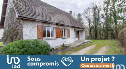 Maison 6 pièces de 152 m² à Monchy-Humières (60113)