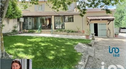 House 5 rooms of 140 m² in Venelles (13770)
