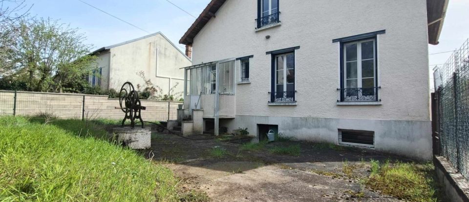 Maison 6 pièces de 106 m² à Corbeil-Essonnes (91100)