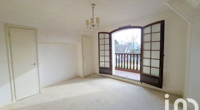 Traditional house 7 rooms of 157 m² in Pau (64000)