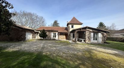 Maison 6 pièces de 140 m² à Boulazac Isle Manoire (24750)