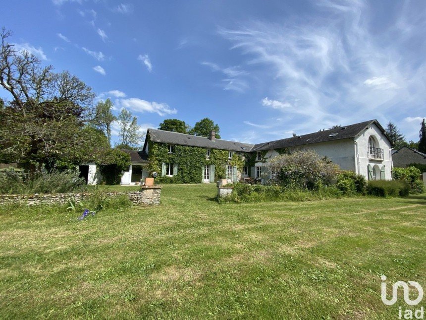 Country house 10 rooms of 366 m² in Gambais (78950)