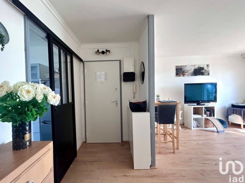 Apartment 3 rooms of 57 m² in Ablon-sur-Seine (94480)