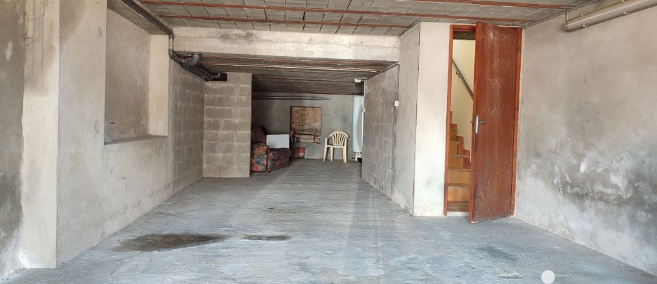 Maison 4 pièces de 76 m² à Lavit (82120)