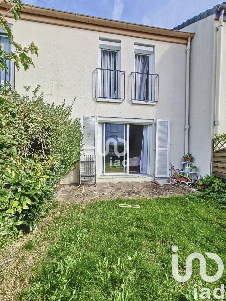 Vente Maison 105m² 6 Pièces à Villepreux (78450) - Iad France
