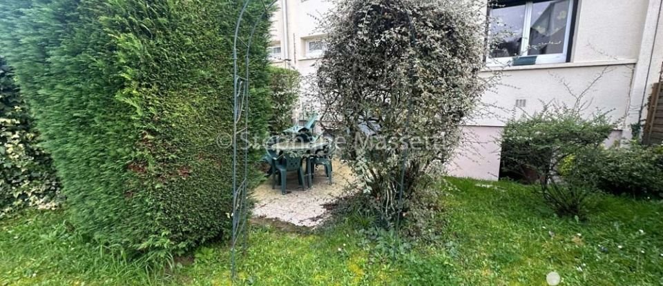 House 5 rooms of 97 m² in Marcoussis (91460)