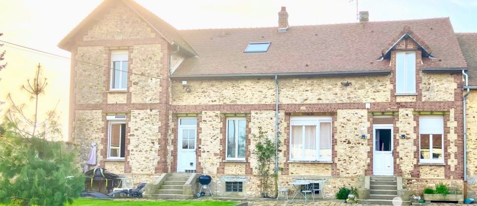 Farm 6 rooms of 250 m² in Clos-Fontaine (77370)