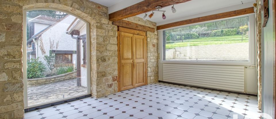 Maison traditionnelle 7 pièces de 200 m² à Parmain (95620)