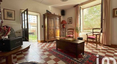 House 6 rooms of 122 m² in Grenoble (38100)
