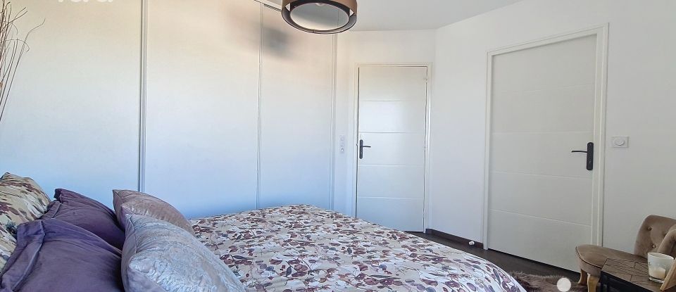 Apartment 5 rooms of 99 m² in Saint-Grégoire (35760)