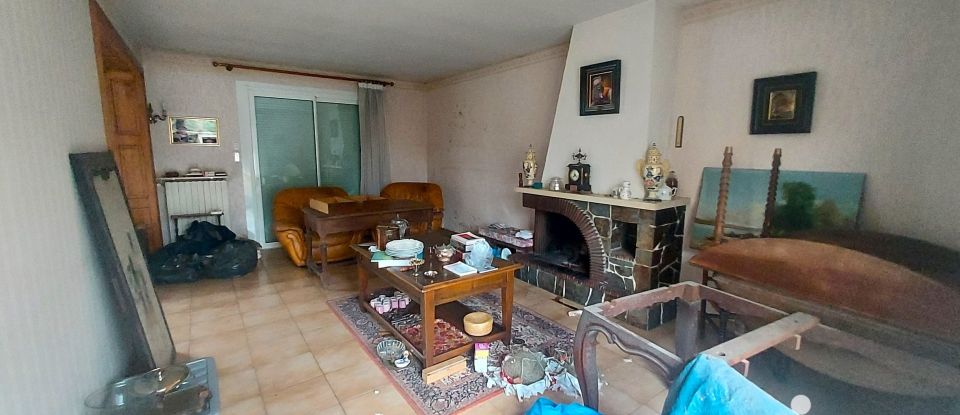 House 6 rooms of 130 m² in Ruelle-sur-Touvre (16600)