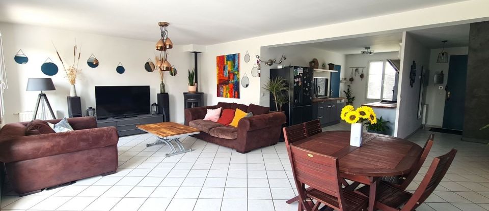 House 7 rooms of 147 m² in Saint-Crépin-Ibouvillers (60149)