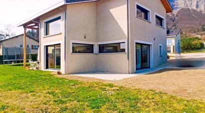 House 10 rooms of 191 m² in Biviers (38330)