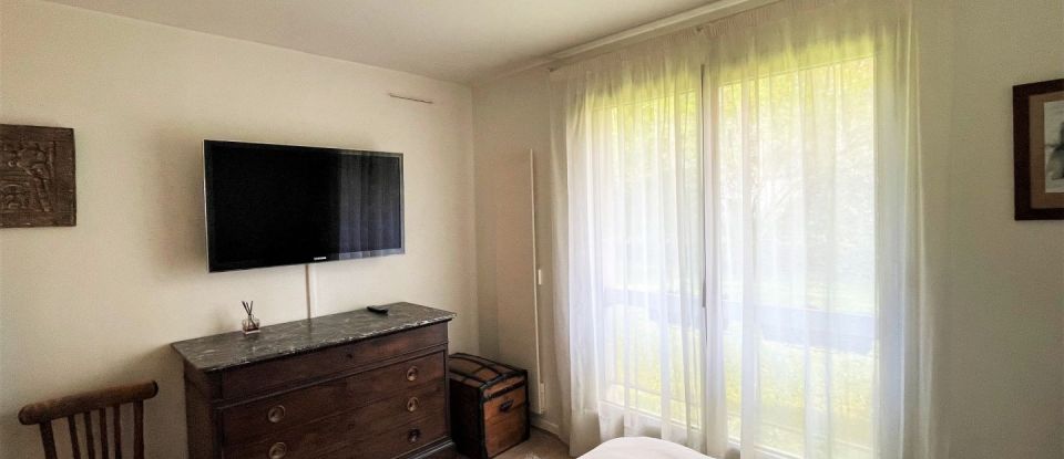 Apartment 3 rooms of 87 m² in Meudon (92190)