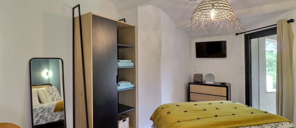 Appartement 2 pièces de 45 m² à Trets (13530)
