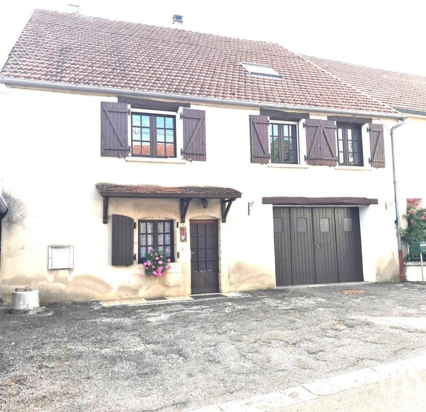 House 7 rooms of 168 m² in Langres (52200)