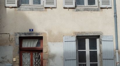 Maison 2 pièces de 49 m² à Évaux-les-Bains (23110)