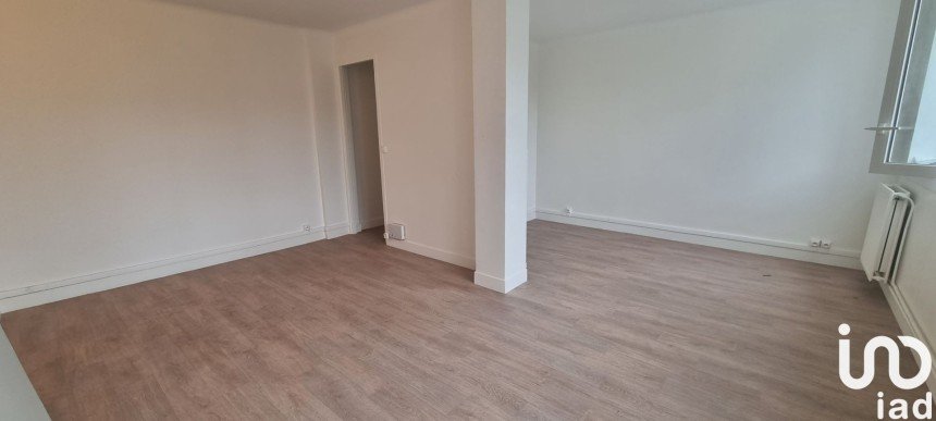 Appartement 4 pièces de 64 m² à Villiers-le-Bel (95400)