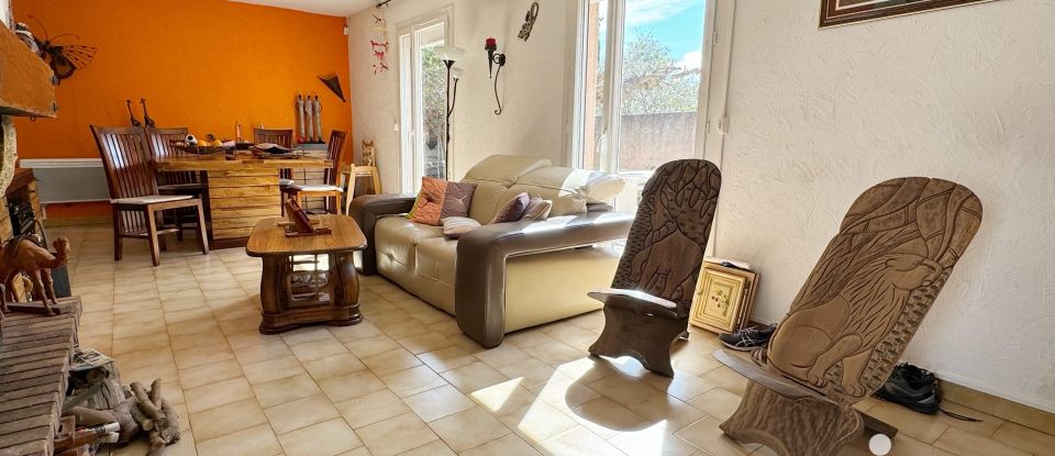 Traditional house 4 rooms of 93 m² in Six-Fours-les-Plages (83140)