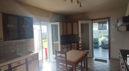 House 4 rooms of 104 m² in Avermes (03000)