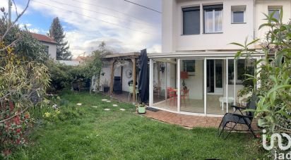 Maison 3 pièces de 72 m² à Bourg-lès-Valence (26500)