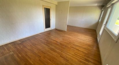 Apartment 4 rooms of 65 m² in Poitiers (86000)
