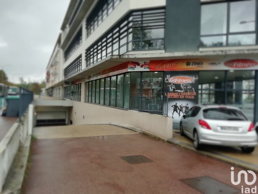 Parking of 12 m² in Quincy-sous-Sénart (91480)