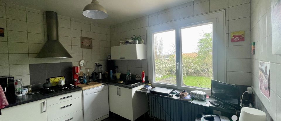 House 7 rooms of 170 m² in Eysines (33320)
