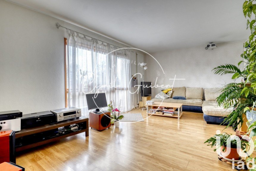 Appartement 4 pièces de 88 m² à Noisy-le-Grand (93160)